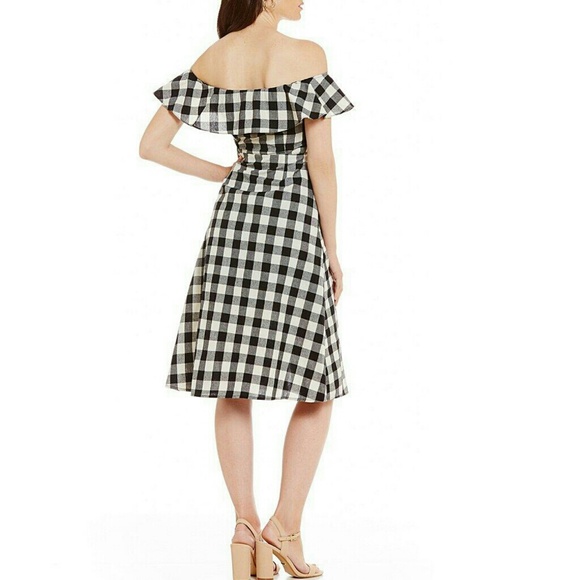 🆕🌱 GIANNI BINI Dylan Off the Shoulder Dress - Picture 2 of 6